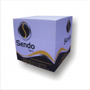 LINHA CUBO - BCP013
Tamanho: 8x8x8 - Cm/Alt.
Impressão: Somente Serigráfica